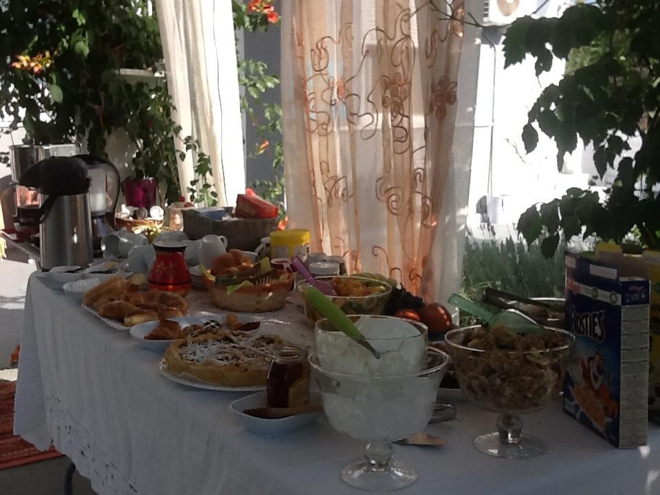 Karmik Concept Pension Afantou Buitenkant foto